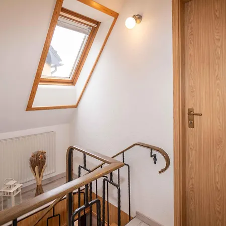 Gloeckner Apartment *